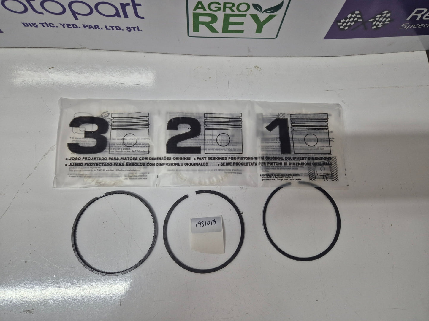 1931019 Piston Rings Kit Fits New Holland Case CNH