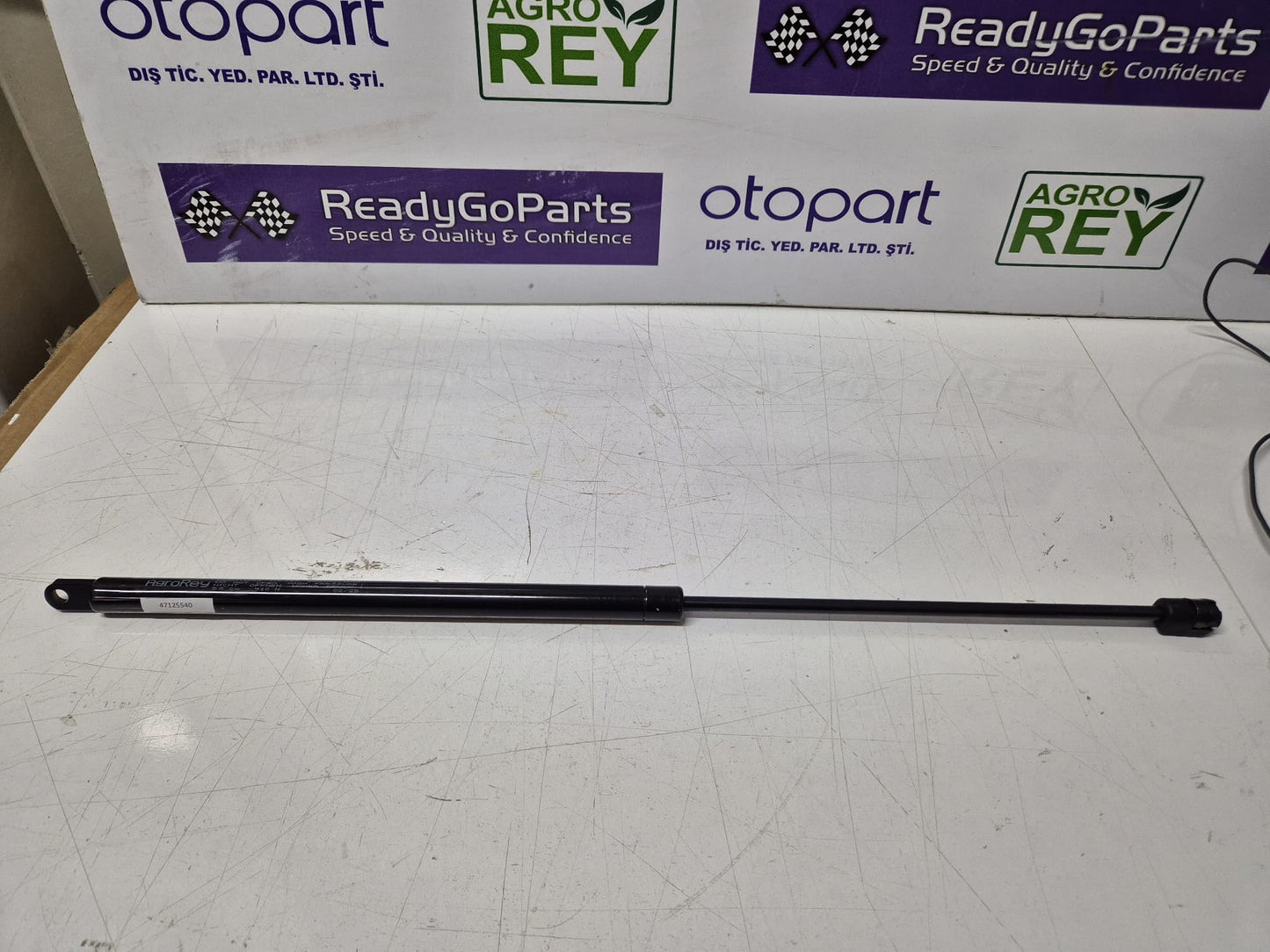 47125540 Aftermarket Hood Support Gas Spring fits Case New Holland CNH