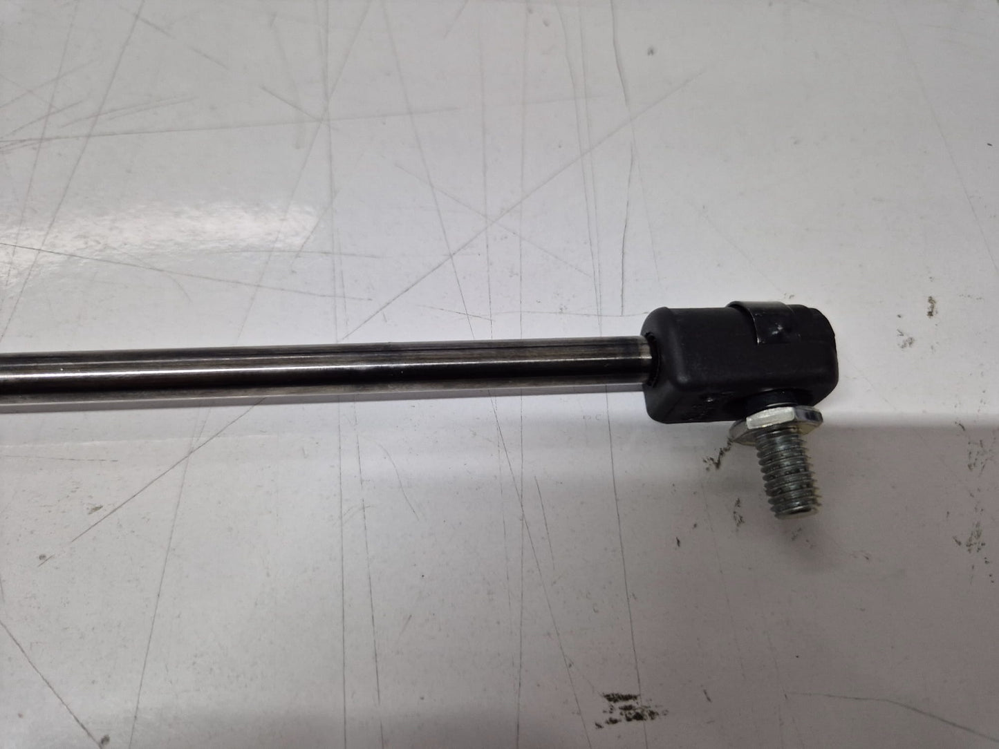 84566481 47517735 Aftermarket Gas Strut fits CNH Case New Holland