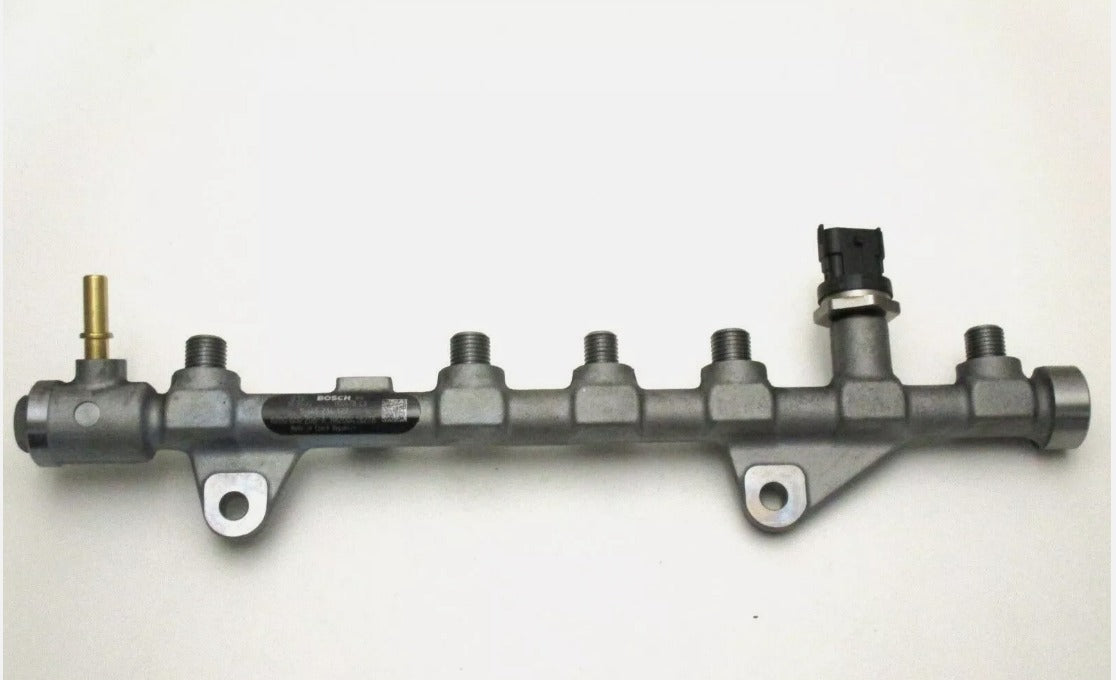 0445214127 Bosch Fuel Injector rail set