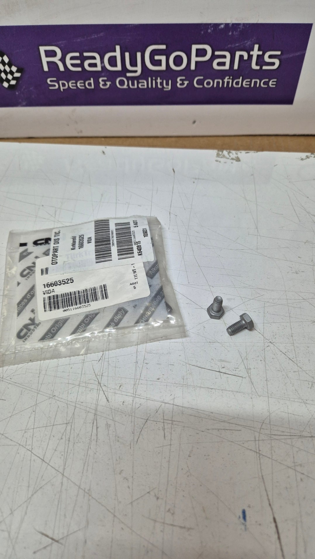 16603525 Screw Fits New Holland CNH