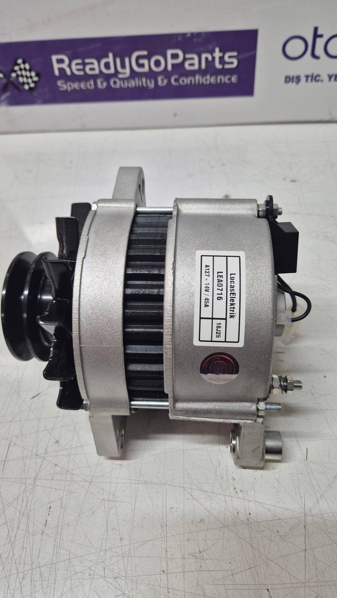 47306766 Alternator Lucas Fits New Holland