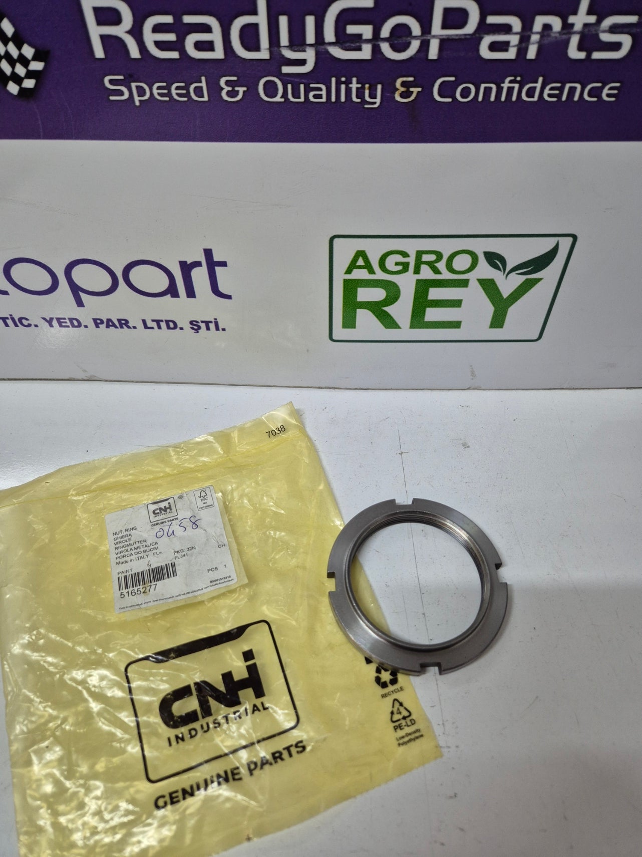 5165277 Locking Ring Nut Fit New Holland CNH