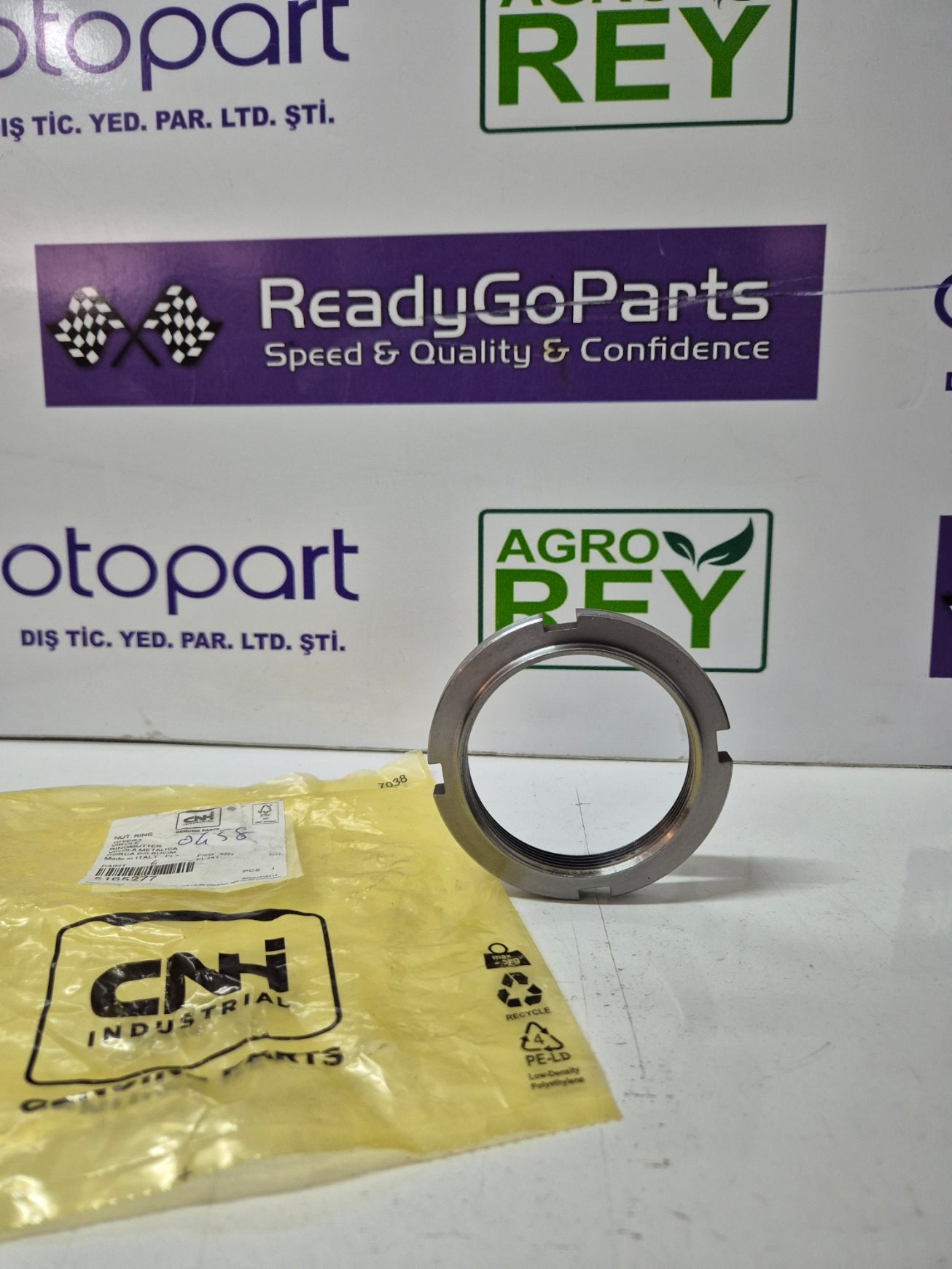 5165277 Locking Ring Nut Fit New Holland CNH