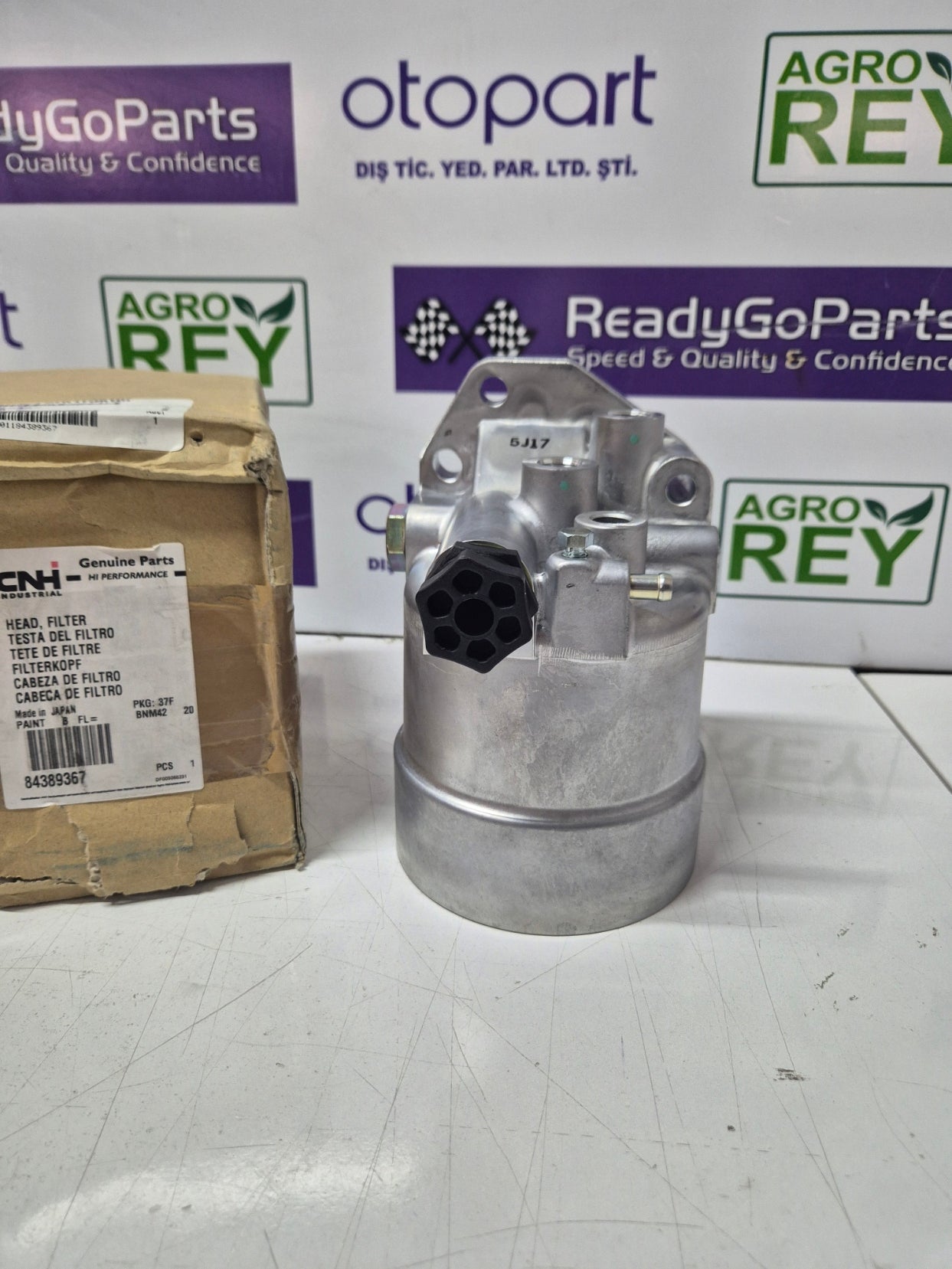 84389367  HEAD FILTER Fit New Holland CNH