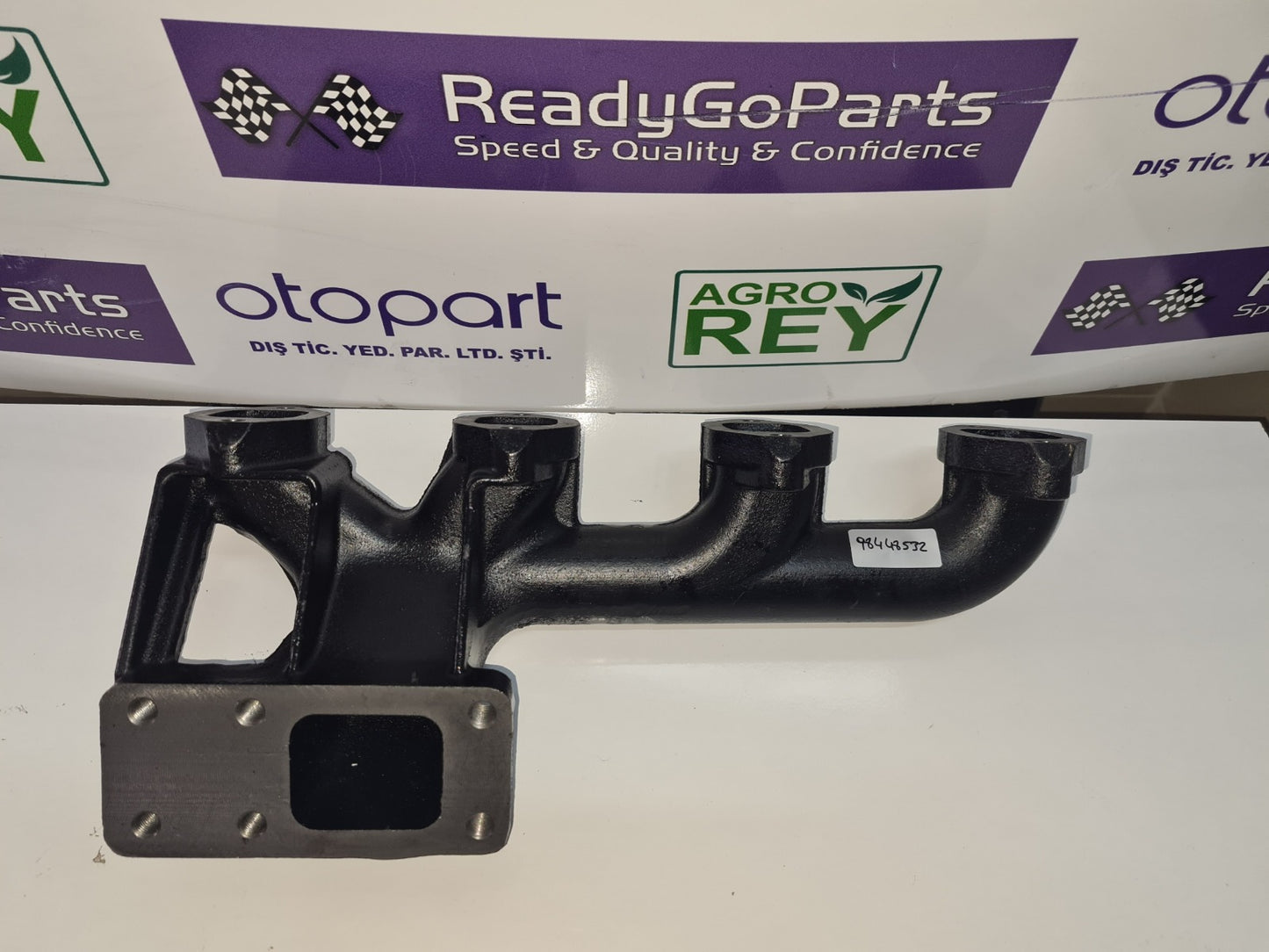 Exhaust Manifold 98448532 4760061 CNH Case New Holland L95 TL100 L90 FREE SHIPMENT