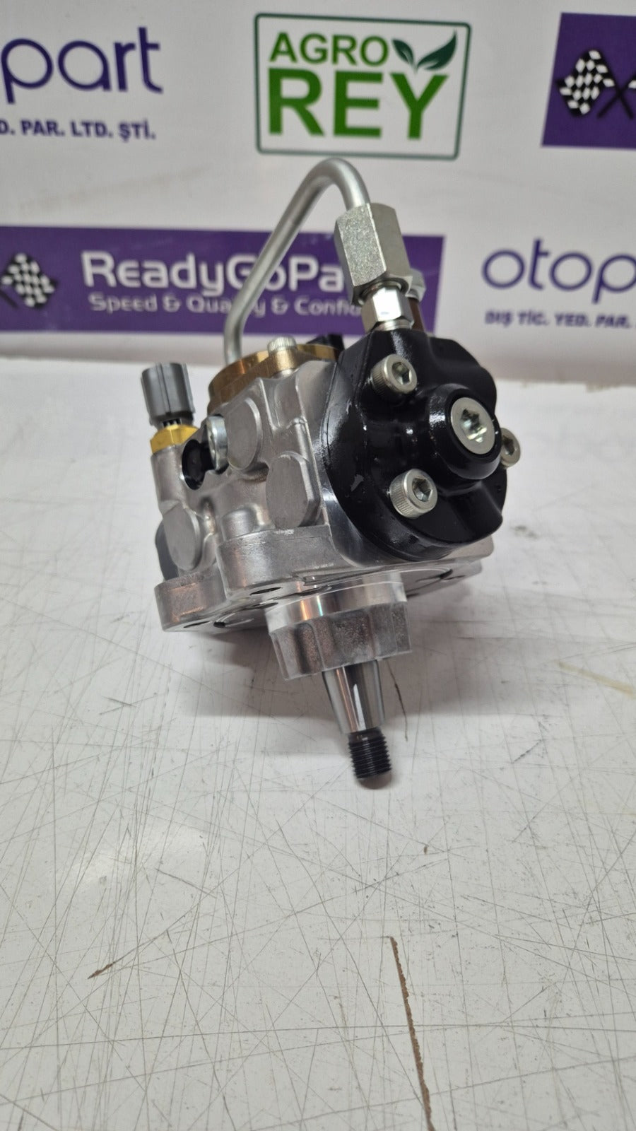 51537557 8981680061 Pump Fits New Holland CNH